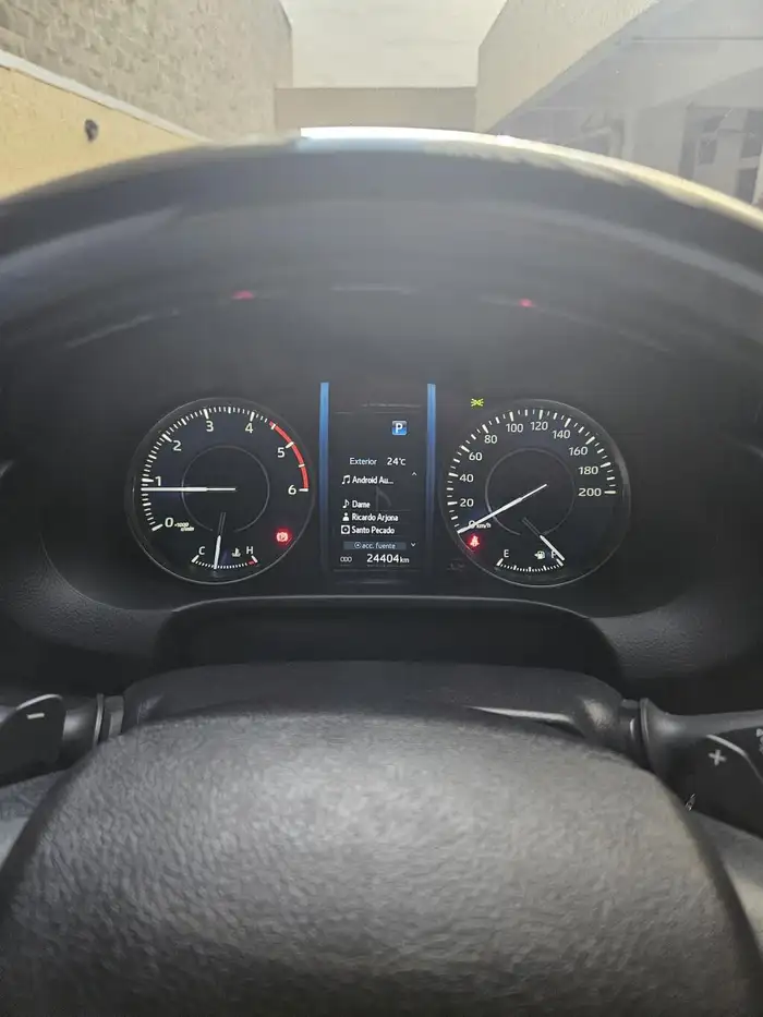 2023 Toyota Fortuner — 3