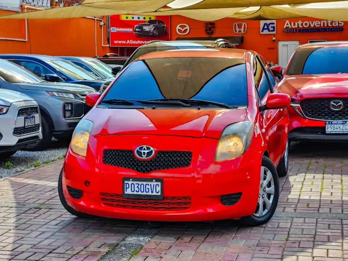 2007 Toyota Yaris — 2