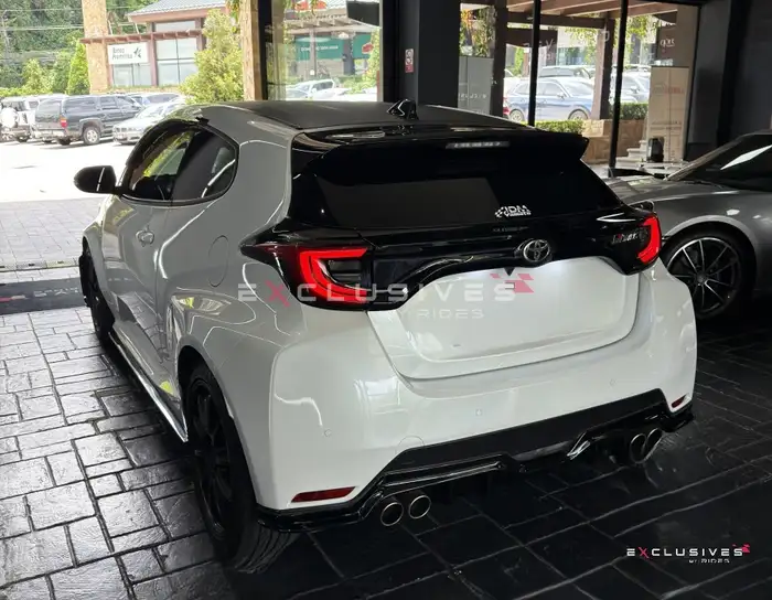 2021 Toyota Yaris — 4