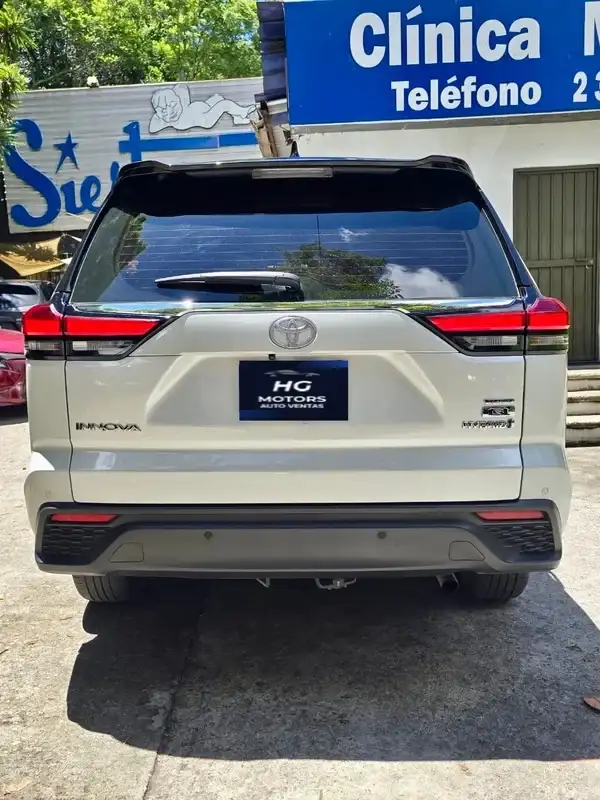 2024 Toyota Innova — 3