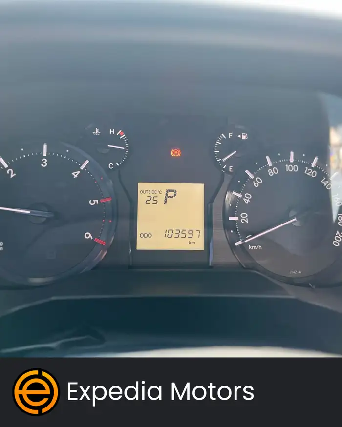 2019 Toyota Land Cruiser — 4