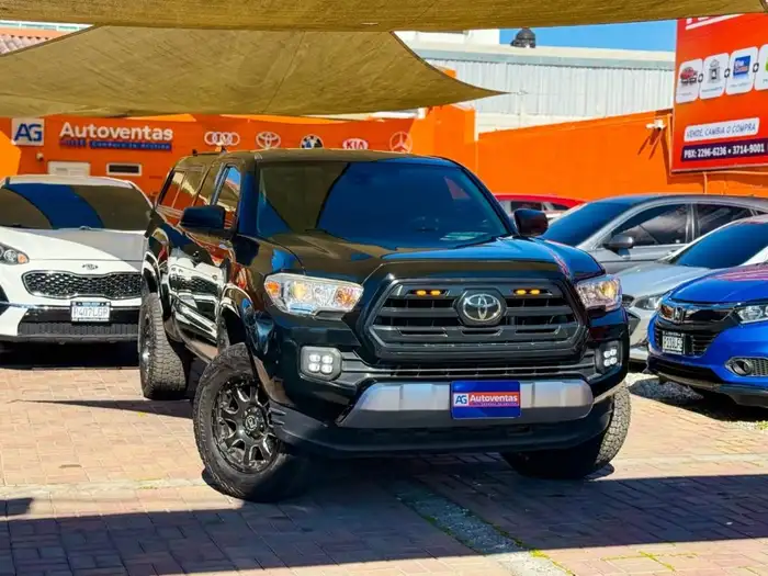 2019 Toyota Tacoma — 2