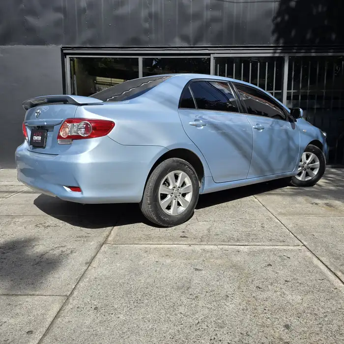 2013 Toyota Corolla — 3