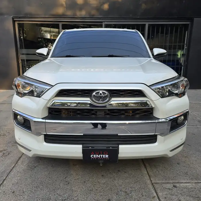 2014 Toyota 4Runner — 2