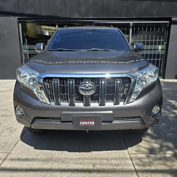 2014 Toyota Land Cruiser — 2