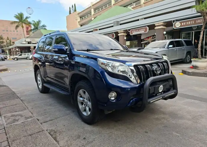 2016 Toyota Land Cruiser — 3