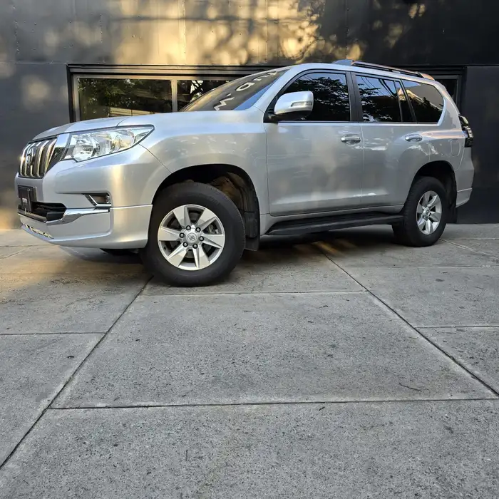 2020 Toyota Land Cruiser — 1