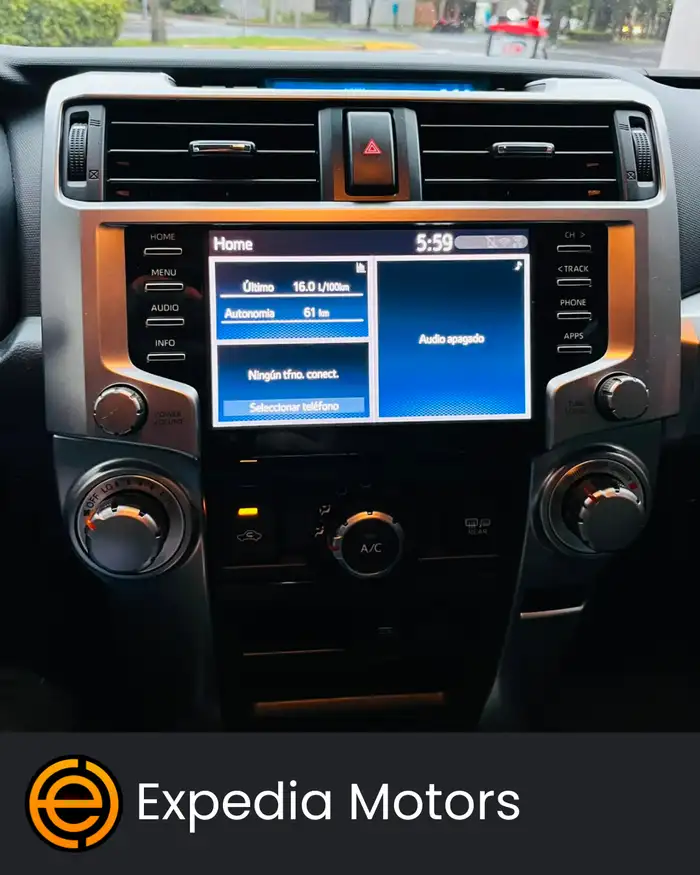 2021 Toyota 4Runner — 4