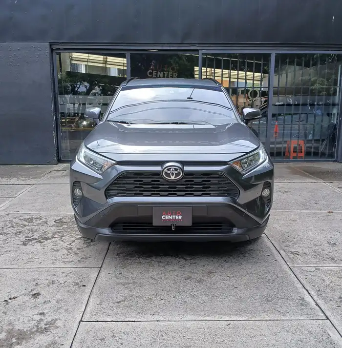 2021 Toyota RAV4 — 2