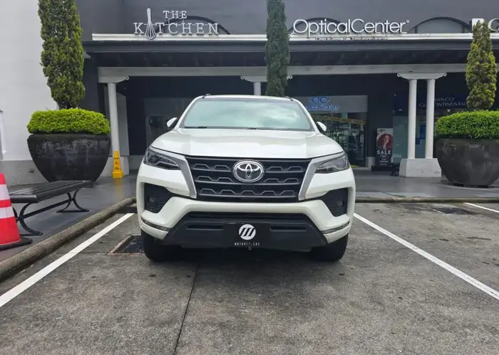 2022 Toyota Fortuner — 2