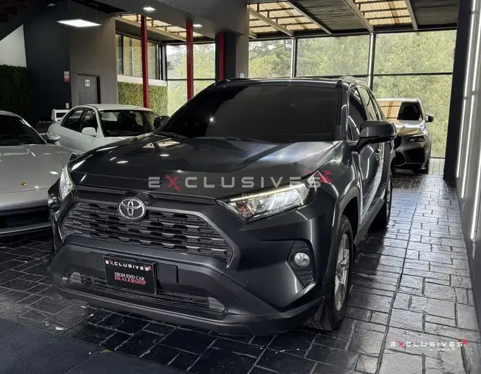 2022 Toyota RAV4 — 3
