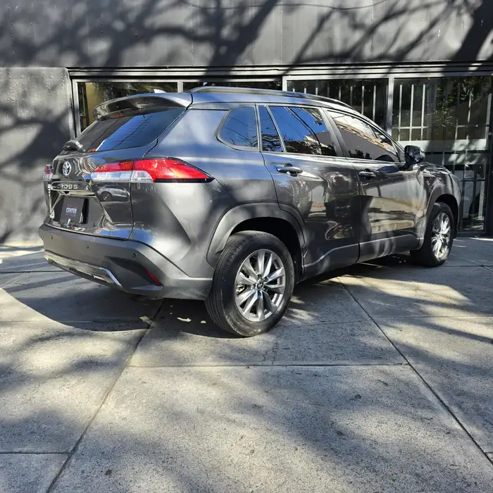 2025 Toyota Corolla — 4
