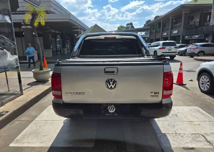 2016 Volkswagen Amarok — 4