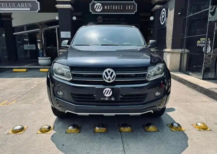 2017 Volkswagen Amarok — 2