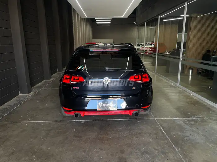 2017 Volkswagen GTI — 4