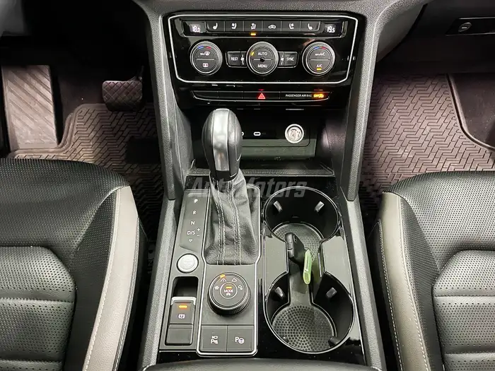 2021 Volkswagen Teramont — 2