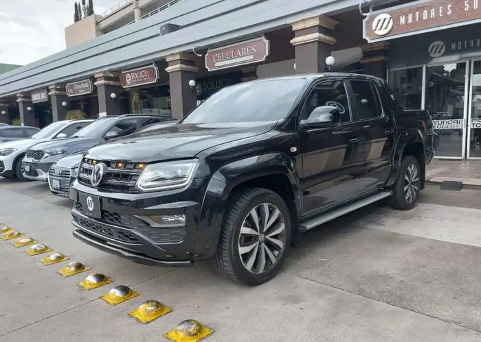 2023 Volkswagen Amarok — 1