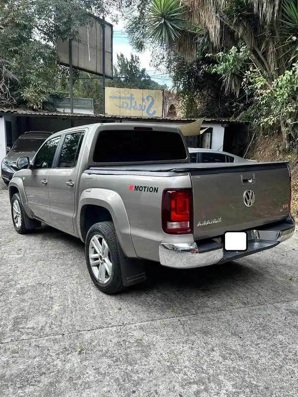 2019 Volkswagen Amarok Highline — 2