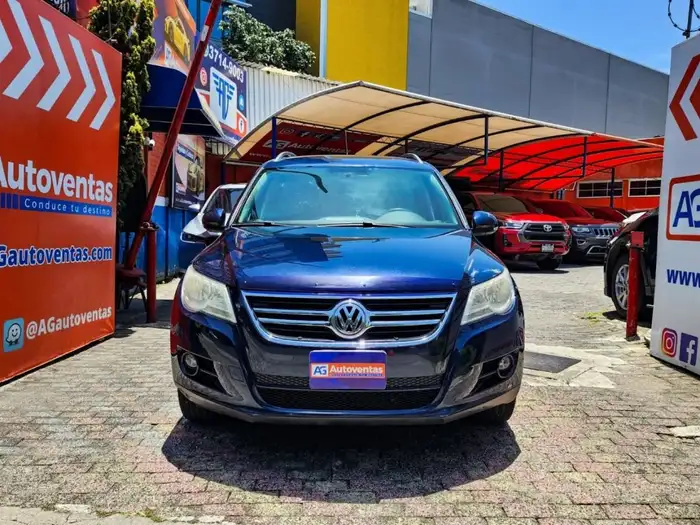 2011 Volkswagen Tiguan — 2