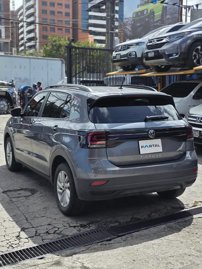 2023 Volkswagen T-CROSS — 4