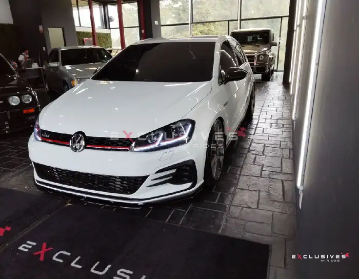 2015 Volkswagen GOLF — 3