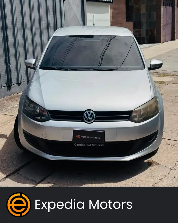 2014 Volkswagen POLO — 2