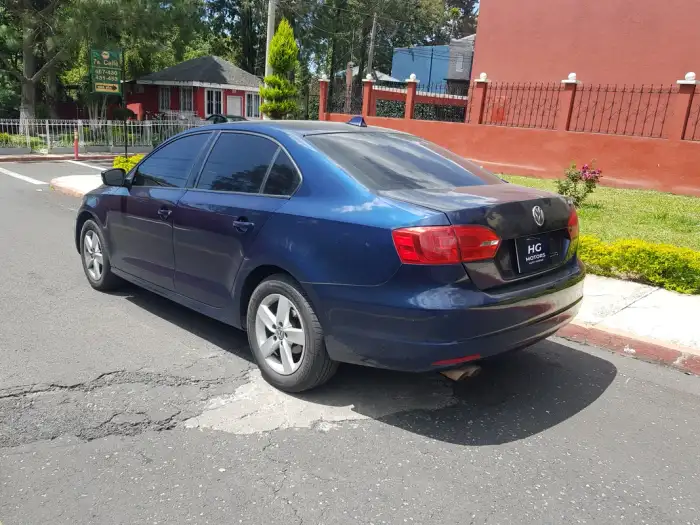 2014 Volkswagen JETTA — 3