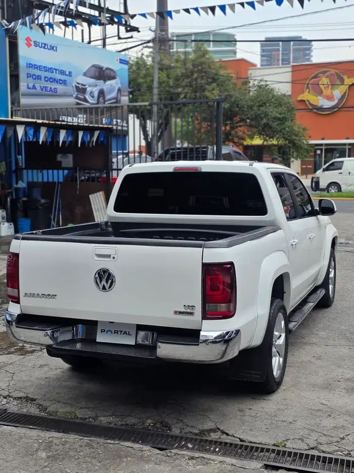 2021 Volkswagen Amarok — 4