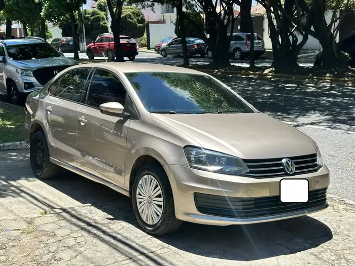 2019 Volkswagen POLO — 1