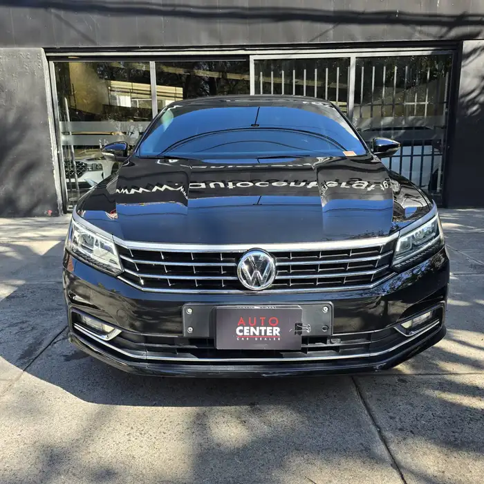 2016 Volkswagen PASSAT — 2