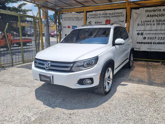 2014 Volkswagen Tiguan — 2