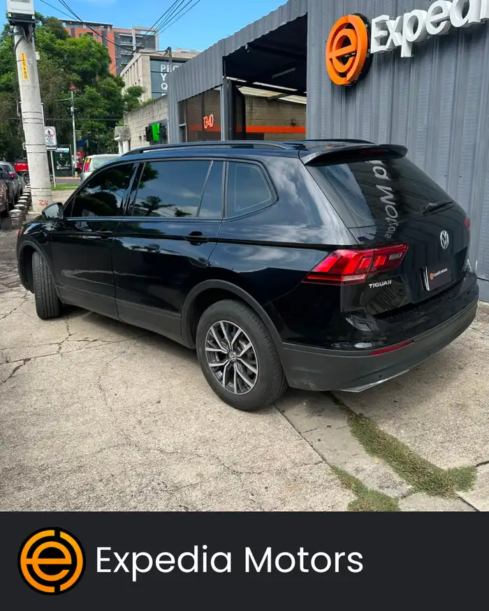 2020 Volkswagen Tiguan — 3