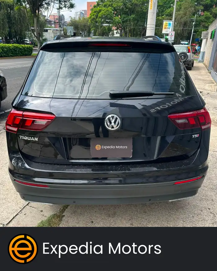 2020 Volkswagen Tiguan — 4