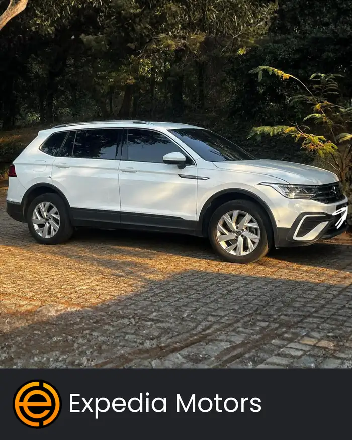 2022 Volkswagen Tiguan — 1