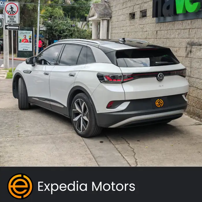 2023 Volkswagen ID.4 — 4