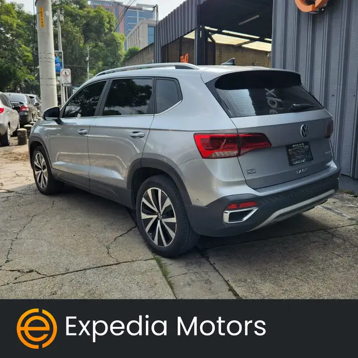 2023 Volkswagen Taos — 3