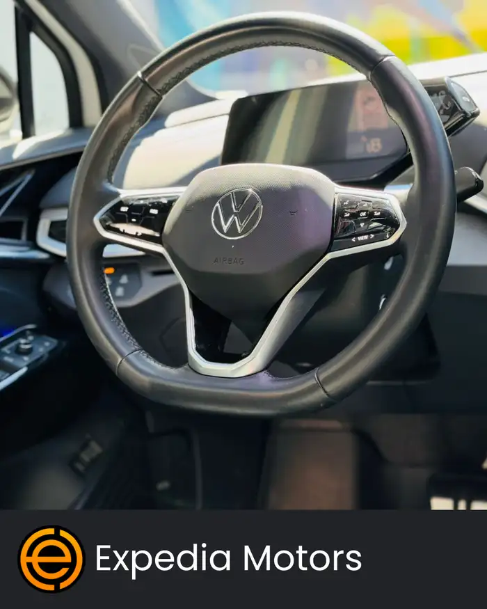 2023 Volkswagen ID.4 — 2