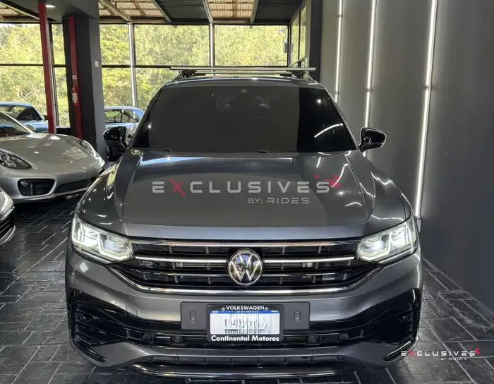 2023 Volkswagen Tiguan — 2