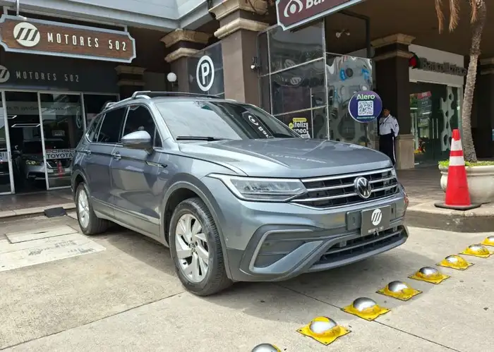 2024 Volkswagen Tiguan — 3
