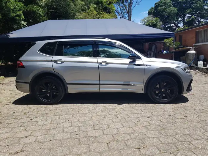 2024 Volkswagen Tiguan RLINE — 2