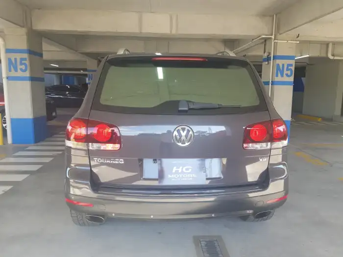 2008 Volkswagen TOUAREG — 4