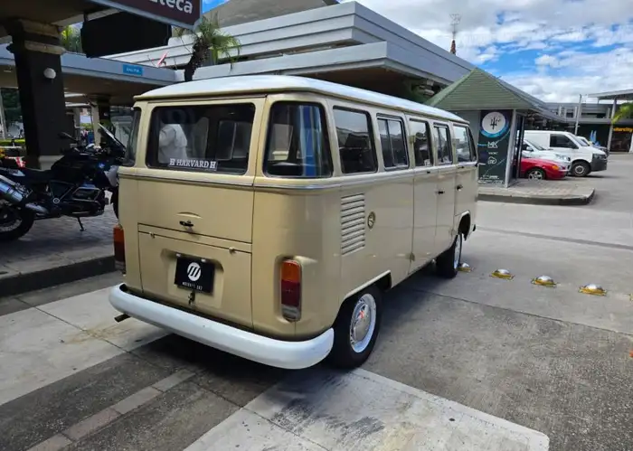 1990 Volkswagen KOMBI — 4