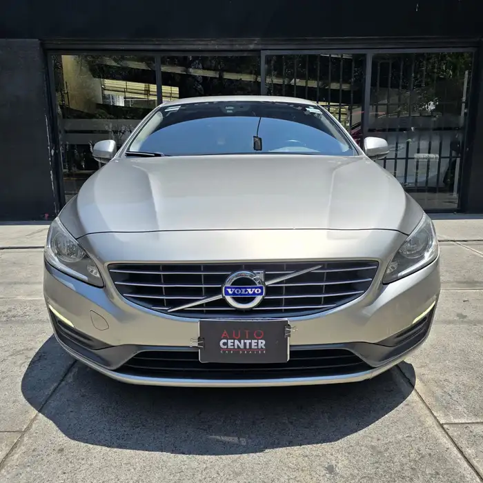2014 Volvo S60 — 2