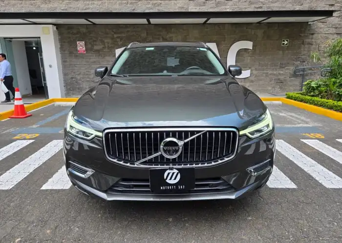 2018 Volvo XC60 — 2